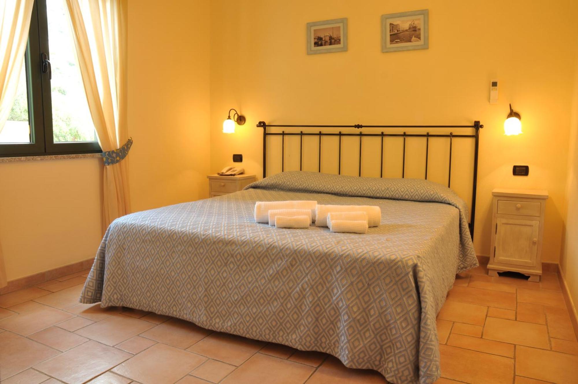 Hotel Villa Del Parco Λα Μανταλένα Εξωτερικό φωτογραφία